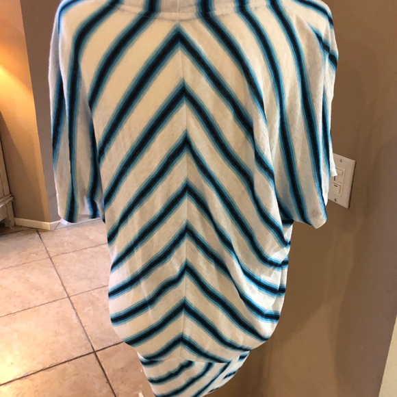 Marc Jacobs wrap top perfect condition size XS - Picture 3 of 4
